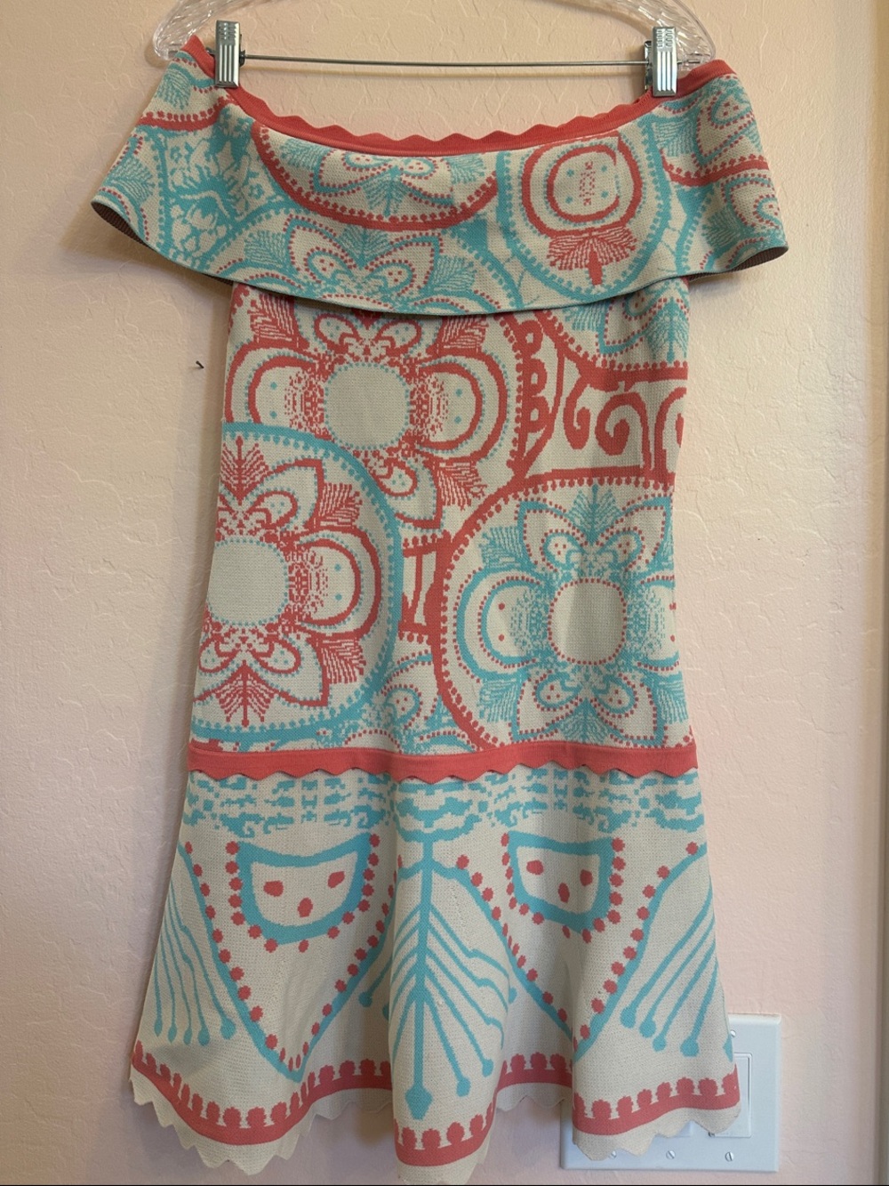 Foxiedox Off-Shoulder Floral Pattern Dress with Scalloped Delails NWT